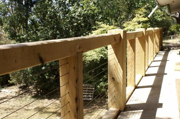 gal-deta01_625_416_75 gal-deta01_625_416_75